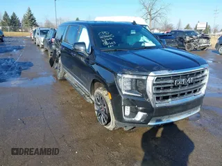 2024 GMC Yukon XL SLT z VIN 1GKS2GKD9RR386362, wystawiony jako IAAI lot #41667140 z przebiegiem 15 484 mil mil oraz . Historia ofert i sprzedaży dostępna na DreamBid. Obrazek 1.