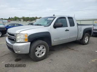 2011 Chevrolet Silverado 1500 LT with VIN 1GCRKSE33BZ125184, listed as a Copart auction lot 54854925 with 201,029 mi miles and Clean Title. Bid and sale history available at carsss.com. Image 1.