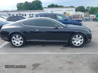 2005 Bentley Continental GT GT z VIN SCBCR63W55C025099, wystawiony jako IAAI lot #42208951 z przebiegiem 123 712 mil mil oraz . Historia ofert i sprzedaży dostępna na DreamBid. Obrazek 13.