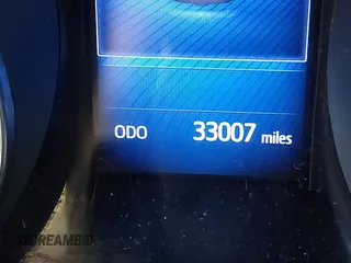 2018 Toyota C-HR XLE z VIN NMTKHMBX7JR018415, wystawiony jako IAAI lot #40582743 z przebiegiem 33 007 mil mil oraz . Historia ofert i sprzedaży dostępna na DreamBid. Obrazek 15.