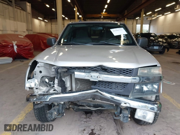 2005 Chevrolet Colorado 1SF LS Z71 with VIN 1GCDT136X58154321, listed as a IAAI auction lot 41906743 with 116,971 mi miles. Bid and sale history available at carsss.com. Image 12.