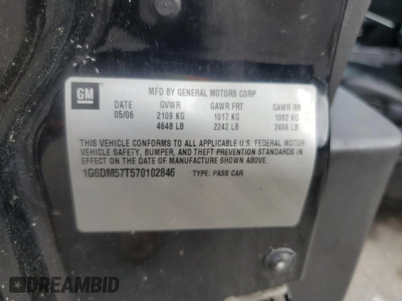 2007 Cadillac CTS z VIN 1G6DM57T570102846, wystawiony jako Copart lot #57794725 z przebiegiem 101 945 mil mil oraz Czysty tytuł • Clean title. Historia ofert i sprzedaży dostępna na DreamBid. Obrazek 12.