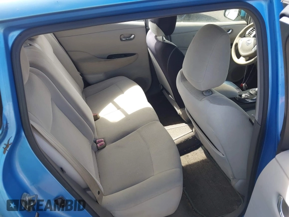 2011 Nissan LEAF SL-e with VIN JN1AZ0CP1BT008549, listed as a IAAI auction lot 41469574 with 72,264 mi miles. Bid and sale history available at carsss.com. Image 8.