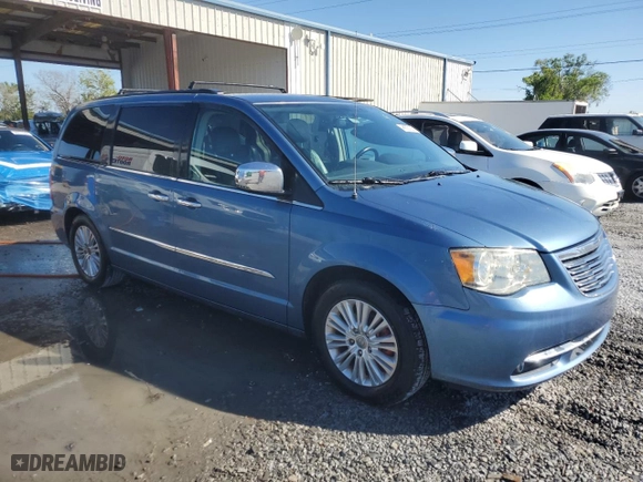 2011 Chrysler Town & Country Touring-L with VIN 2A4RR8DG1BR779981, listed as a Copart auction lot 48923105 with 104,236 mi miles and Salvage Title. Bid and sale history available at carsss.com. Image 4.
