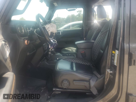 2021 Jeep Gladiator High Altitude z VIN 1C6HJTFG7ML579232, wystawiony jako Copart lot #54402575 z przebiegiem 54 125 mil mil oraz Nie do naprawy • Non repairable. Historia ofert i sprzedaży dostępna na DreamBid. Obrazek 7.