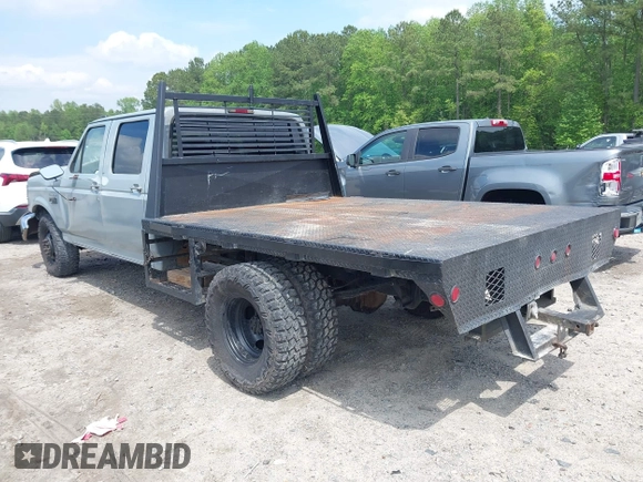 1996 Ford F-350 с VIN 1FTJW35F2TEA86632, выставлен на аукционе IAAI как лот 42097863 с пробегом 221 399 миль миль и . История ставок и продаж доступна на DreamBid. Изображение 3.