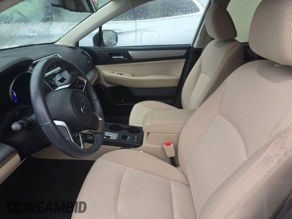 2018 Subaru Outback Premium z VIN 4S4BSAFC7J3242399, wystawiony jako IAAI lot #42498181 z przebiegiem 28 746 mil mil oraz . Historia ofert i sprzedaży dostępna na DreamBid. Obrazek 10.