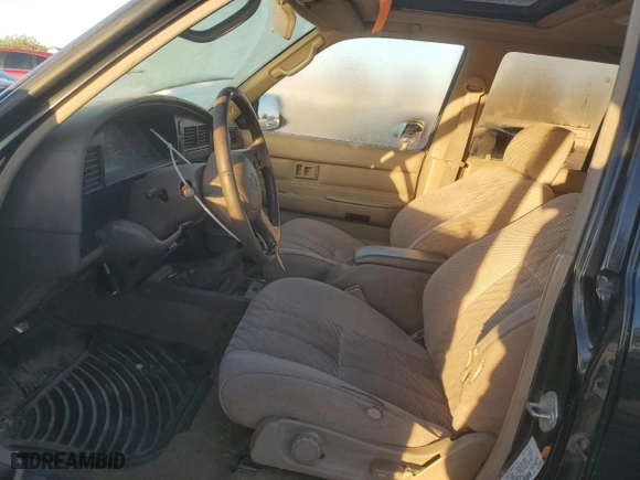 1995 Toyota 4Runner SR5 with VIN JT3VN39W8S0197572, listed as a Copart auction lot 78459374 with 155,163 mi miles and Salvage Title. Bid and sale history available at carsss.com. Image 7.