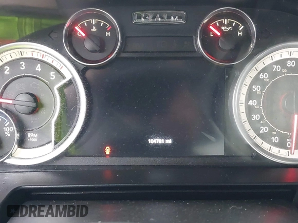 2016 Ram 2500 Laramie with VIN 3C6UR5NL2GG287071, listed as a IAAI auction lot 40989387 with 104,781 mi miles and . Bid and sale history available at DreamBid. Image 7.