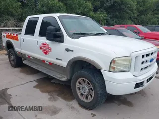 2005 Ford F-250 XL with VIN 1FTSW21P55EB12527, listed as a IAAI auction lot 42654731 with 293,270 mi miles and . Bid and sale history available at DreamBid. Image 1.