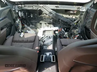 2024 BMW i7 eDrive50 z VIN WBY43EJ06RCP00894, wystawiony jako Copart lot #78689954 z przebiegiem Nie podano mil oraz Szkody całkowita. Historia ofert i sprzedaży dostępna na DreamBid. Obrazek 8.