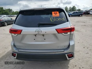 2017 Toyota Highlander Limited with VIN 5TDDZRFH0HS444271, listed as a Copart auction lot 60922755 with Not provided miles and Salvage title. Bid and sale history available at DreamBid. Image 6.