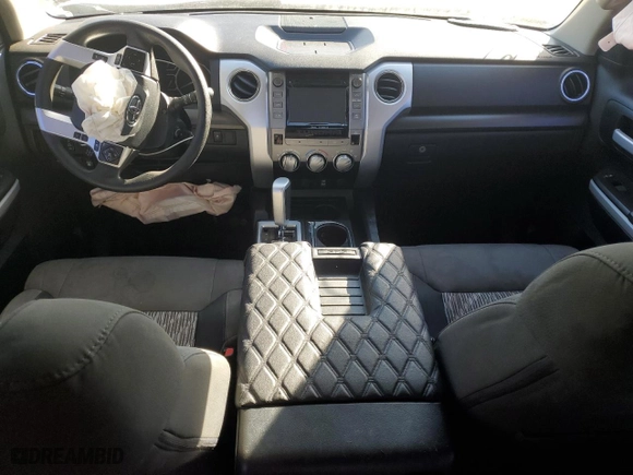 2019 Toyota Tundra 2WD SR5 with VIN 5TFEM5F14KX141090, listed as a Copart auction lot 81671534 with 101,950 mi miles and Salvage Title. Bid and sale history available at carsss.com. Image 8.