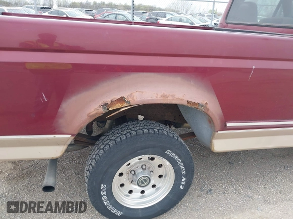 1996 Ford F-150 z VIN 1FTEF15N8TLA20336, wystawiony jako IAAI lot #42026960 z przebiegiem 162 118 mil mil oraz . Historia ofert i sprzedaży dostępna na DreamBid. Obrazek 12.