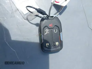 2023 GMC Terrain SLT z VIN 3GKALVEG9PL181616, wystawiony jako IAAI lot #42338137 z przebiegiem 44 400 mil mil oraz . Historia ofert i sprzedaży dostępna na DreamBid. Obrazek 11.