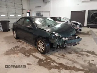 2006 Pontiac G6 6-Cyl z VIN 1G2ZG558664233613, wystawiony jako IAAI lot #41075907 z przebiegiem 228 361 mil mil oraz . Historia ofert i sprzedaży dostępna na DreamBid. Obrazek 1.