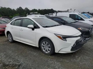 2024 Toyota Corolla Hybrid LE with VIN JTDBCMFE2RJ024933, listed as a Copart auction lot 52501045 with 19,674 mi miles and Clean Title. Bid and sale history available at carsss.com. Image 4.