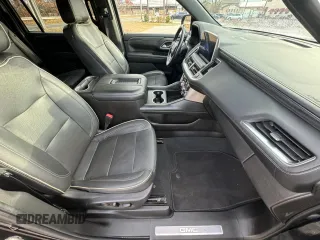 2021 GMC Yukon XL SLT with VIN 1GKS2GKDXMR238116, listed as a Copart auction lot 82483334 with 167,975 mi miles and Clean Title. Bid and sale history available at carsss.com. Image 5.