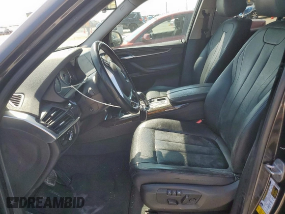 2016 BMW X5 sDrive35i with VIN 5UXKR2C56G0U16905, listed as a Copart auction lot 52826435 with 121,564 mi miles and Salvage Title. Bid and sale history available at carsss.com. Image 7.