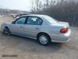 2000 Chevrolet Malibu with VIN 1G1ND52J3Y6260374, listed as a IAAI auction lot 41696175 with 128,903 mi miles. Bid and sale history available at carsss.com. Image 3.