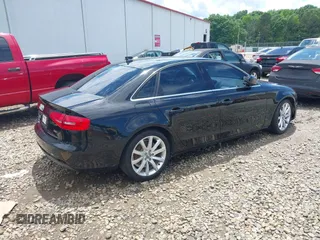 2013 Audi A4 Premium Plus z VIN WAUEFAFL0DN025708, wystawiony jako IAAI lot #42240193 z przebiegiem 234 052 mil mil oraz . Historia ofert i sprzedaży dostępna na DreamBid. Obrazek 4.