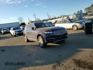 2017 Volvo XC90 Inscription with VIN YV4BC0PL9H1107924, listed as a Copart auction lot 87352174 with 124,136 mi miles and Salvage Title. Bid and sale history available at carsss.com. Image 11.
