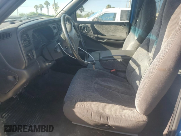1999 Dodge Dakota SLT z VIN 1B7GL22XXXS179027, wystawiony jako Copart lot #60061285 z przebiegiem 190 075 mil mil oraz Szkoda całkowita • Salvage title. Historia ofert i sprzedaży dostępna na DreamBid. Obrazek 7.