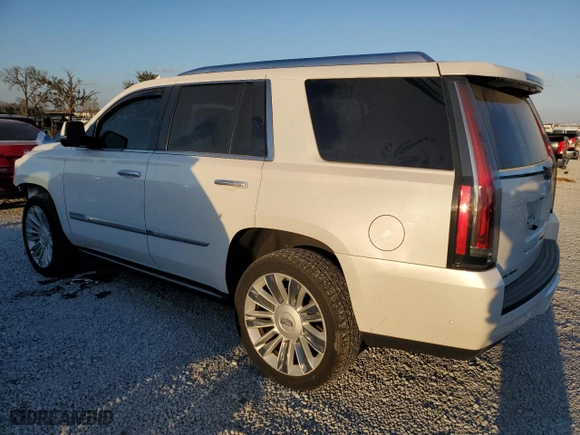 2018 Cadillac Escalade Platinum with VIN 1GYS4DKJ8JR243041, listed as a Copart auction lot 44907505 with 46,763 mi miles and Salvage Title. Bid and sale history available at carsss.com. Image 2.