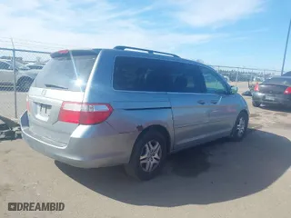 2007 Honda Odyssey EX-L with VIN 5FNRL38687B116051, listed as a IAAI auction lot 41867877 with 143,860 mi miles. Bid and sale history available at carsss.com. Image 4.
