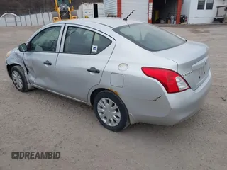 2012 Nissan Versa SV with VIN 3N1CN7AP3CL861475, listed as a IAAI auction lot 41837492 with 220,970 mi miles. Bid and sale history available at carsss.com. Image 3.
