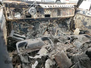 1968 Ford Bronco z VIN U14NLD27653, wystawiony jako Copart lot #75441944 z przebiegiem Nie podano mil oraz Szkoda całkowita • Salvage title. Historia ofert i sprzedaży dostępna na DreamBid. Obrazek 8.