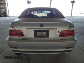 2002 BMW 3 Series 325Ci with VIN WBABN33452JW52200, listed as a Copart auction lot 76210184 with 377,385 mi miles and Non Repairable. Bid and sale history available at carsss.com. Image 6.