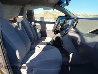 2015 Toyota Sienna LE AAS with VIN 5TDKK3DC3FS529845, listed as a IAAI auction lot 41627102 with 130,334 mi miles. Bid and sale history available at carsss.com. Image 5.