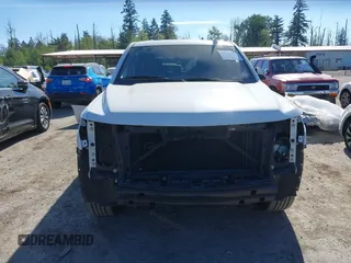 2016 Chevrolet Tahoe LT with VIN 1GNSKBKC9GR272257, listed as a IAAI auction lot 42193967 with 101,967 mi miles and . Bid and sale history available at DreamBid. Image 13.