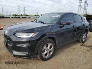 2025 Honda HR-V LX with VIN 3CZRZ2H37SM738136, listed as a Copart auction lot 55566275 with 5,718 mi miles and Salvage title. Bid and sale history available at DreamBid. Image 1.