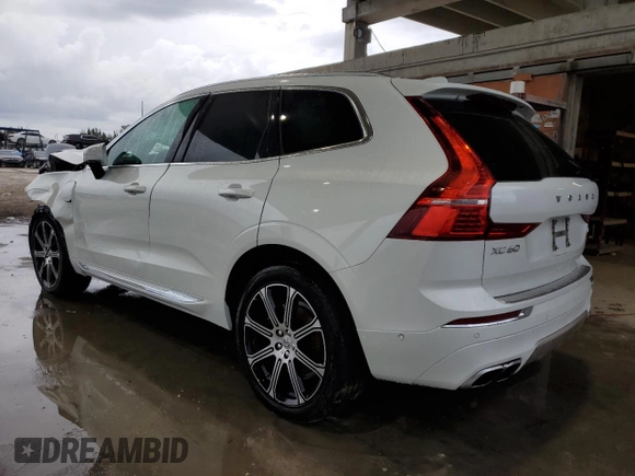 2018 Volvo XC60 Inscription with VIN LYVBR0DL9JB113226, listed as a Copart auction lot 49142223 with 26,520 mi miles. Bid and sale history available at carsss.com. Image 2.