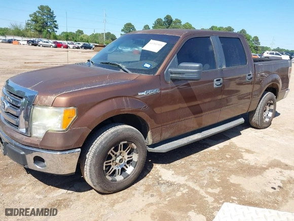 2011 Ford F-150 XL with VIN 1FTEW1CM9BKD06338, listed as a IAAI auction lot 41981905 with 186,265 mi miles. Bid and sale history available at carsss.com. Image 2.