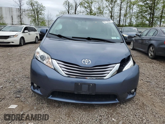 2017 Toyota Sienna XLE с VIN 5TDDZ3DC2HS164002, выставлен на аукционе Copart как лот 57118585 с пробегом 49 991 миль миль и Списание • Salvage title. История ставок и продаж доступна на DreamBid. Изображение 5.