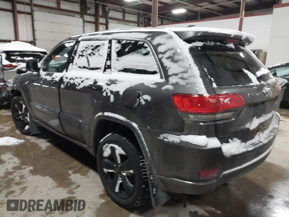 2015 Jeep Grand Cherokee Laredo with VIN 1C4RJFAGXFC752489, listed as a IAAI auction lot 41382389 with 147,892 mi miles. Bid and sale history available at carsss.com. Image 3.