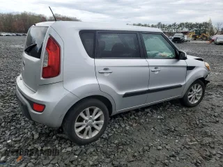 2012 Kia Soul + with VIN KNDJT2A6XC7380938, listed as a Copart auction lot 53042695 with 186,114 mi miles and Salvage Title. Bid and sale history available at carsss.com. Image 3.