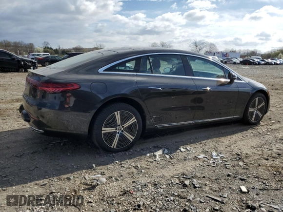 2022 Mercedes-Benz EQS 450+ z VIN W1KCG2DB2NA011816, wystawiony jako Copart lot #51116985 z przebiegiem Nie podano mil oraz Szkoda całkowita • Salvage title. Historia ofert i sprzedaży dostępna na DreamBid. Obrazek 3.