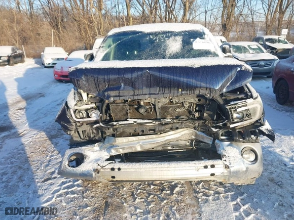 2010 Toyota Tundra 4WD Truck with VIN 5TFUW5F11AX120069, listed as a IAAI auction lot 41378490 with 413,655 mi miles. Bid and sale history available at carsss.com. Image 6.