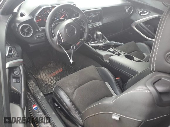 2016 Chevrolet Camaro 2SS with VIN 1G1FH1R74G0182975, listed as a Copart auction lot 47460645 with 89,112 mi miles and Clean title. Bid and sale history available at DreamBid. Image 8.