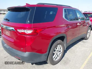 2020 Chevrolet Traverse LT Cloth with VIN 1GNERGKW5LJ300483, listed as a IAAI auction lot 41988927 with 89,250 mi miles. Bid and sale history available at carsss.com. Image 4.