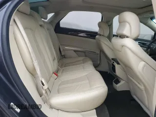 2014 Lincoln MKZ z VIN 3LN6L2JK7ER827185, wystawiony jako Copart lot #44064305 z przebiegiem 87 837 mil mil oraz Szkoda całkowita • Salvage title. Historia ofert i sprzedaży dostępna na DreamBid. Obrazek 10.