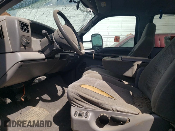 2001 Ford Super Duty F-250 XL with VIN 1FTNW21S51ED07751, listed as a Copart auction lot 69752524 with 223,846 mi miles and Non Repairable. Bid and sale history available at carsss.com. Image 7.