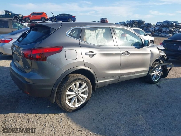 2019 Nissan Rogue Sport S with VIN JN1BJ1CR2KW337505, listed as a IAAI auction lot 41882417 with 76,918 mi miles. Bid and sale history available at carsss.com. Image 4.