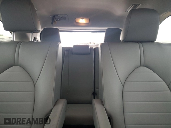 2022 Toyota Highlander XLE with VIN 5TDGZRBH7NS241862, listed as a Copart auction lot 62605495 with 29,080 mi miles and Salvage title. Bid and sale history available at DreamBid. Image 10.