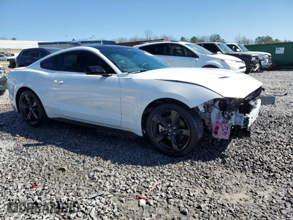 2022 Ford Mustang EcoBoost with VIN 1FA6P8TH2N5122087, listed as a Copart auction lot 47593395 with 43,545 mi miles and Salvage Title. Bid and sale history available at carsss.com. Image 4.
