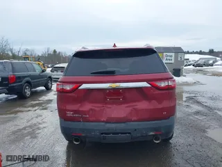 2018 Chevrolet Traverse LT Cloth with VIN 1GNEVGKW3JJ268688, listed as a IAAI auction lot 41656882 with 51,751 mi miles. Bid and sale history available at carsss.com. Image 16.